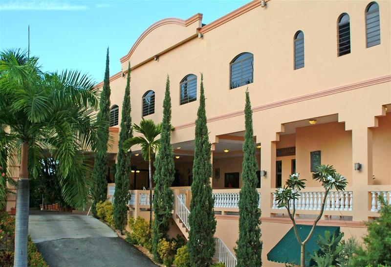 Fajardo Inn Exterior photo