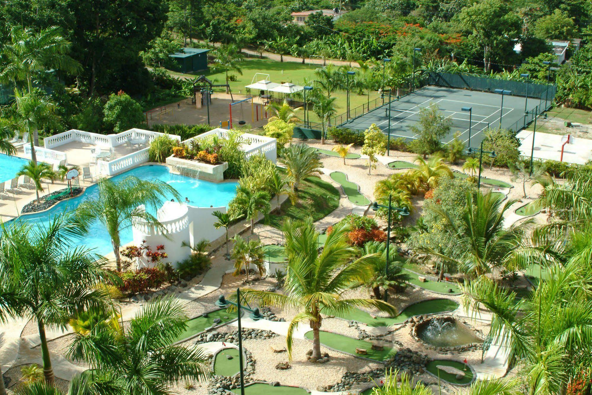 Fajardo Inn Exterior photo