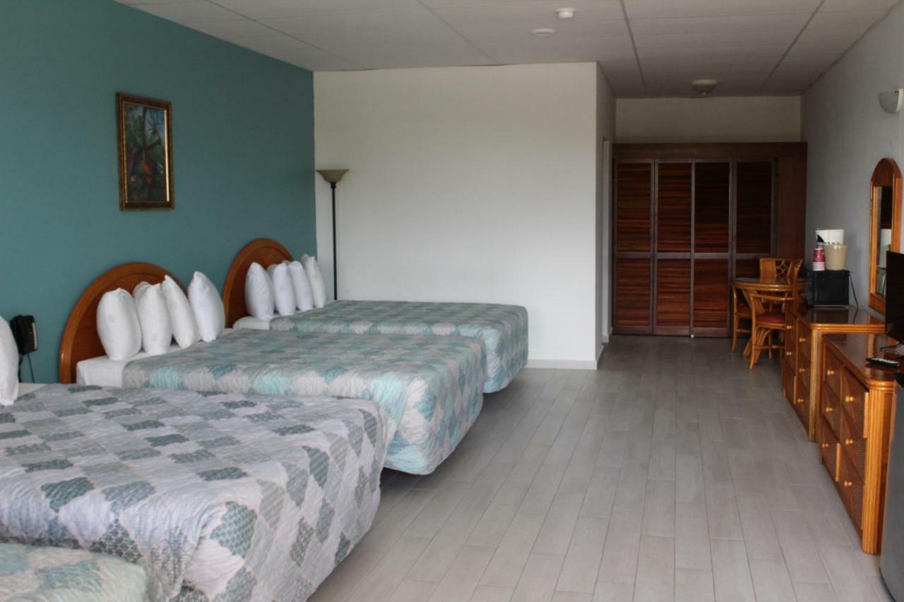 Fajardo Inn Room photo
